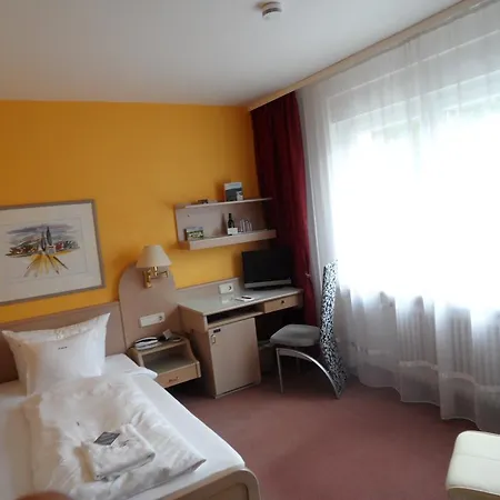 Ambiente מלון 3*